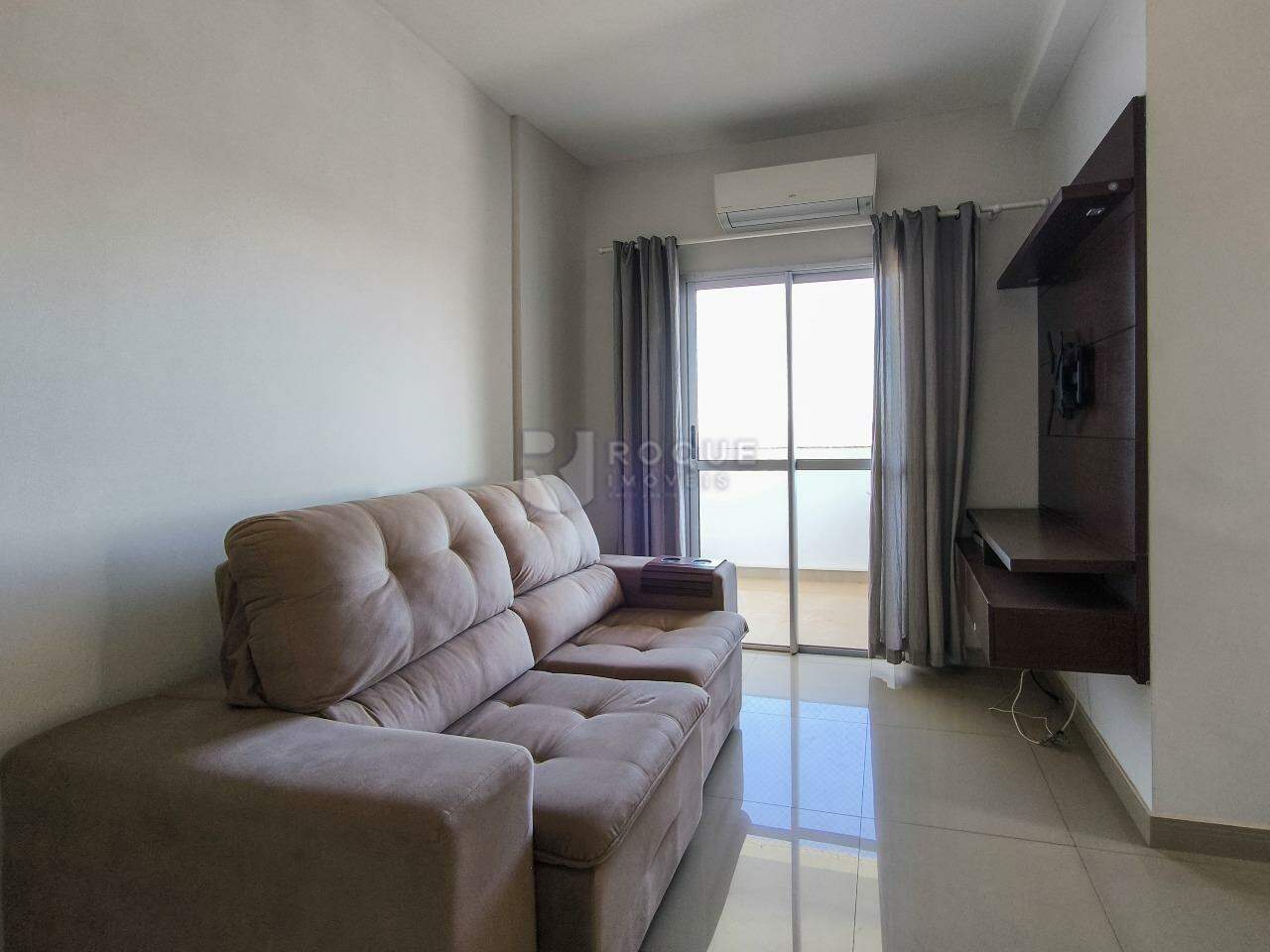 Apartamento à venda no bairro Chácaras Antonieta: SALA DE ESTAR