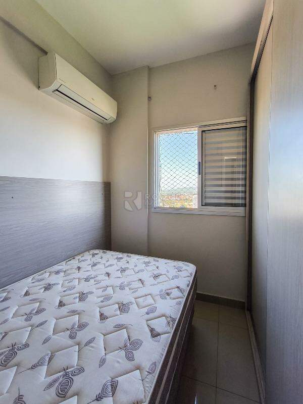 Apartamento à venda no bairro Chácaras Antonieta: DORMITÓRIO 1