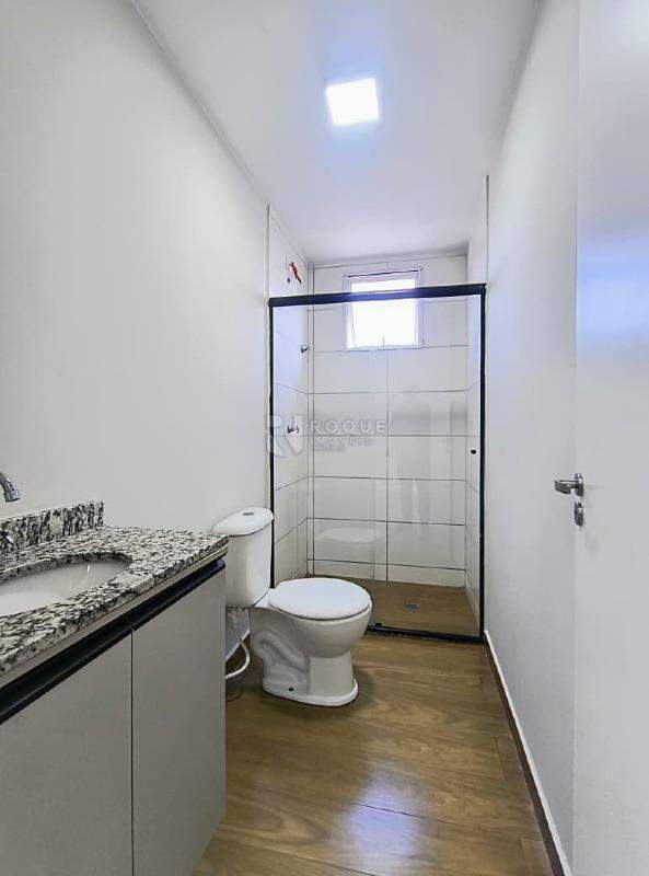 Apartamento para aluguel no bairro Vale das Esmeraldas: Wc social 