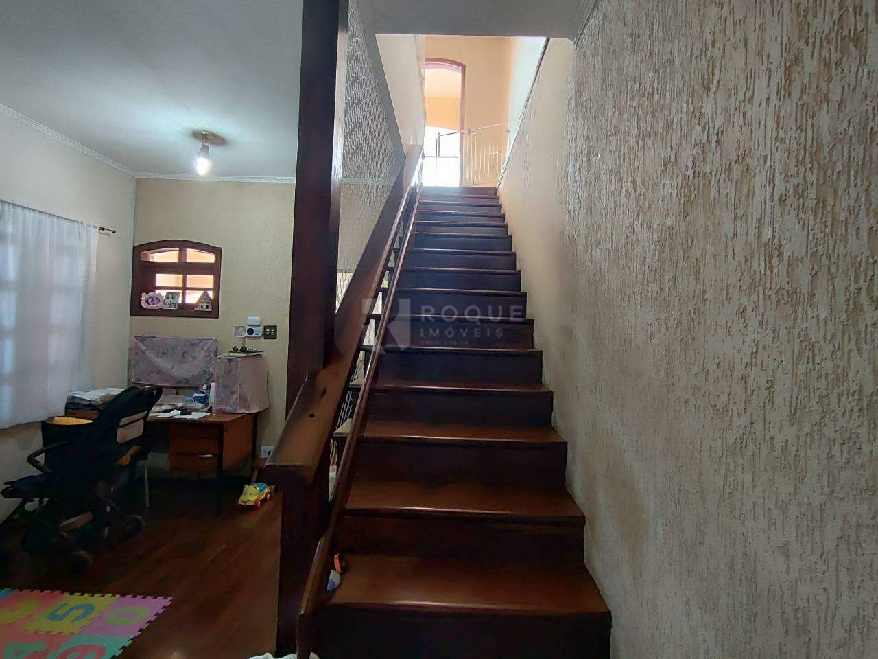 Casa Residencial à venda no bairro Jardim Nova Suiça: