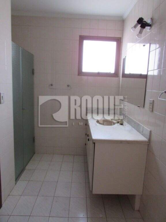 Apartamento para aluguel no bairro Centro: WC social