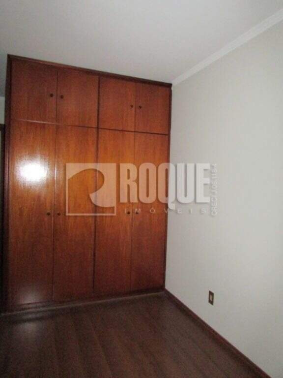 Apartamento para aluguel no bairro Centro: Dormitório 3