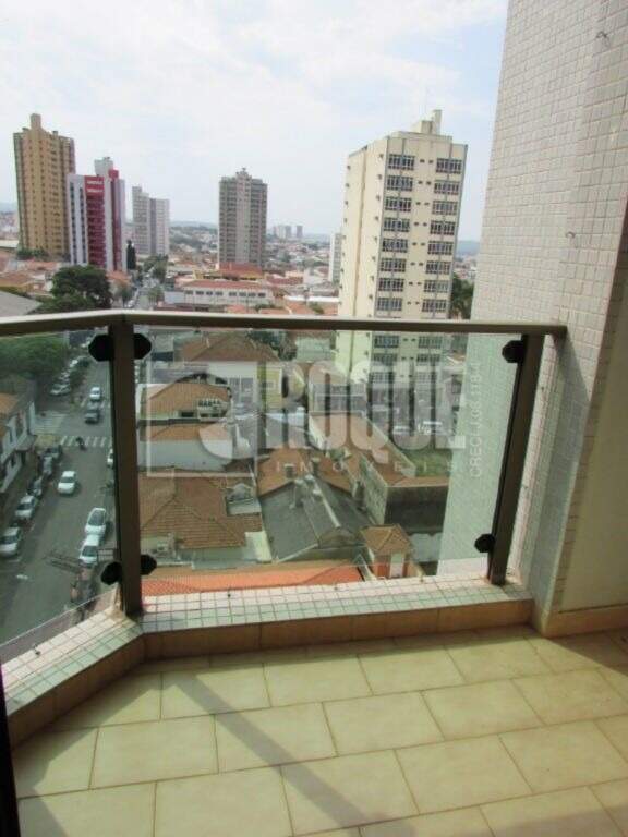 Apartamento para aluguel no bairro Centro: Sacada dormitório 3