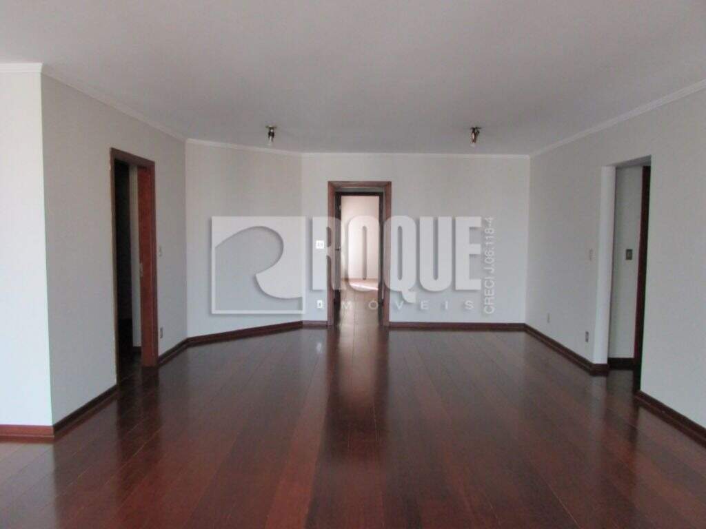 Apartamento para aluguel no bairro Centro: Sala