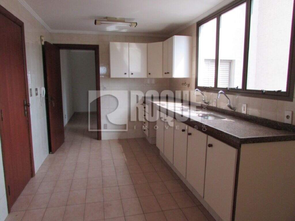 Apartamento para aluguel no bairro Centro: Cozinha