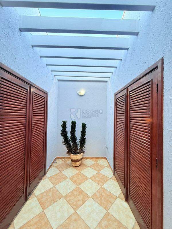 Casa Residencial para aluguel no bairro Jardim Nova Europa: Jardim de inverno