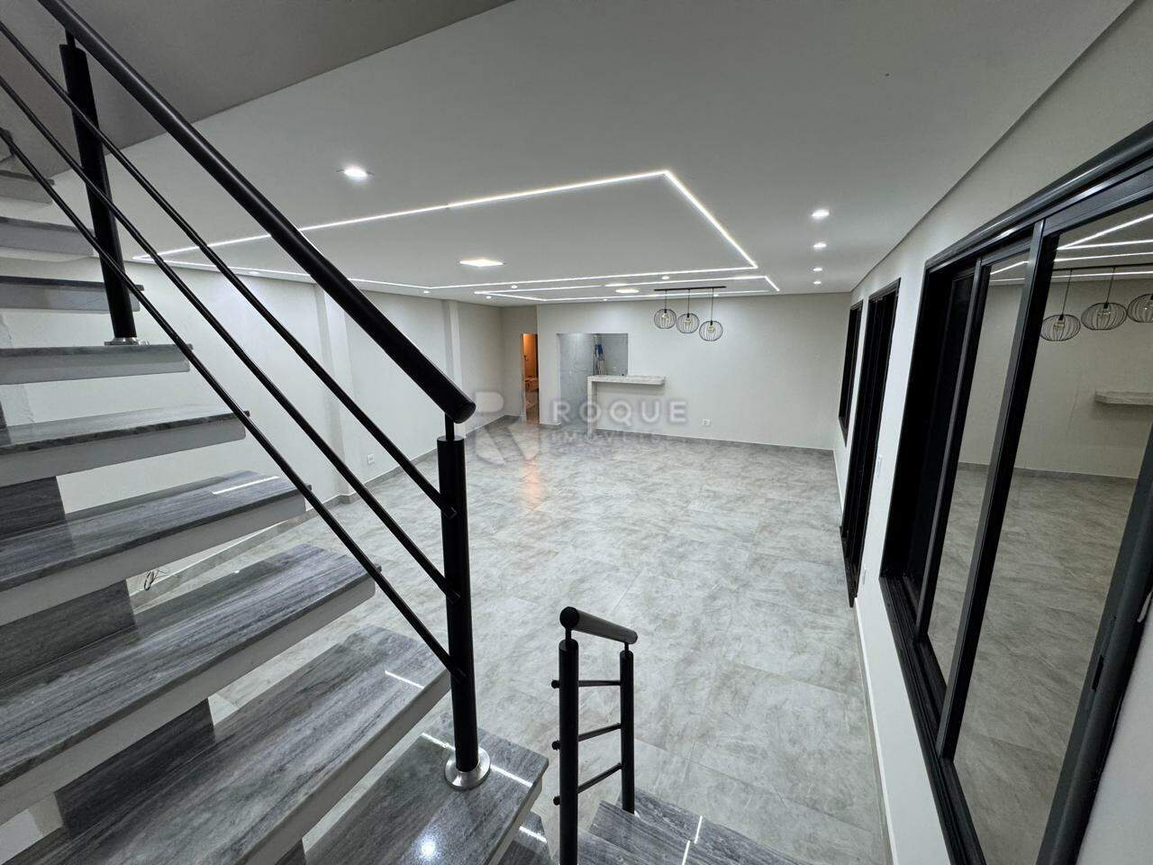 Casa Residencial à venda no bairro Residencial Colinas do Engenho I: Sala