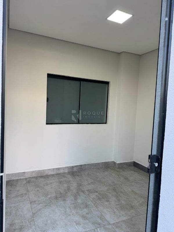 Casa Residencial à venda no bairro Residencial Colinas do Engenho I: Área de serviço