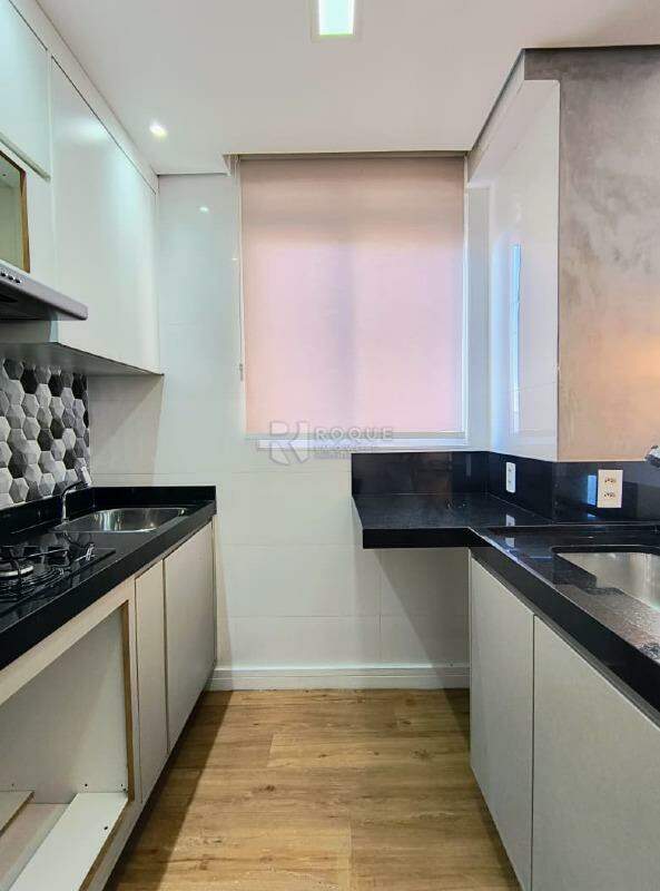 Apartamento para aluguel no bairro Jardim Colina Verde: Lavanderia