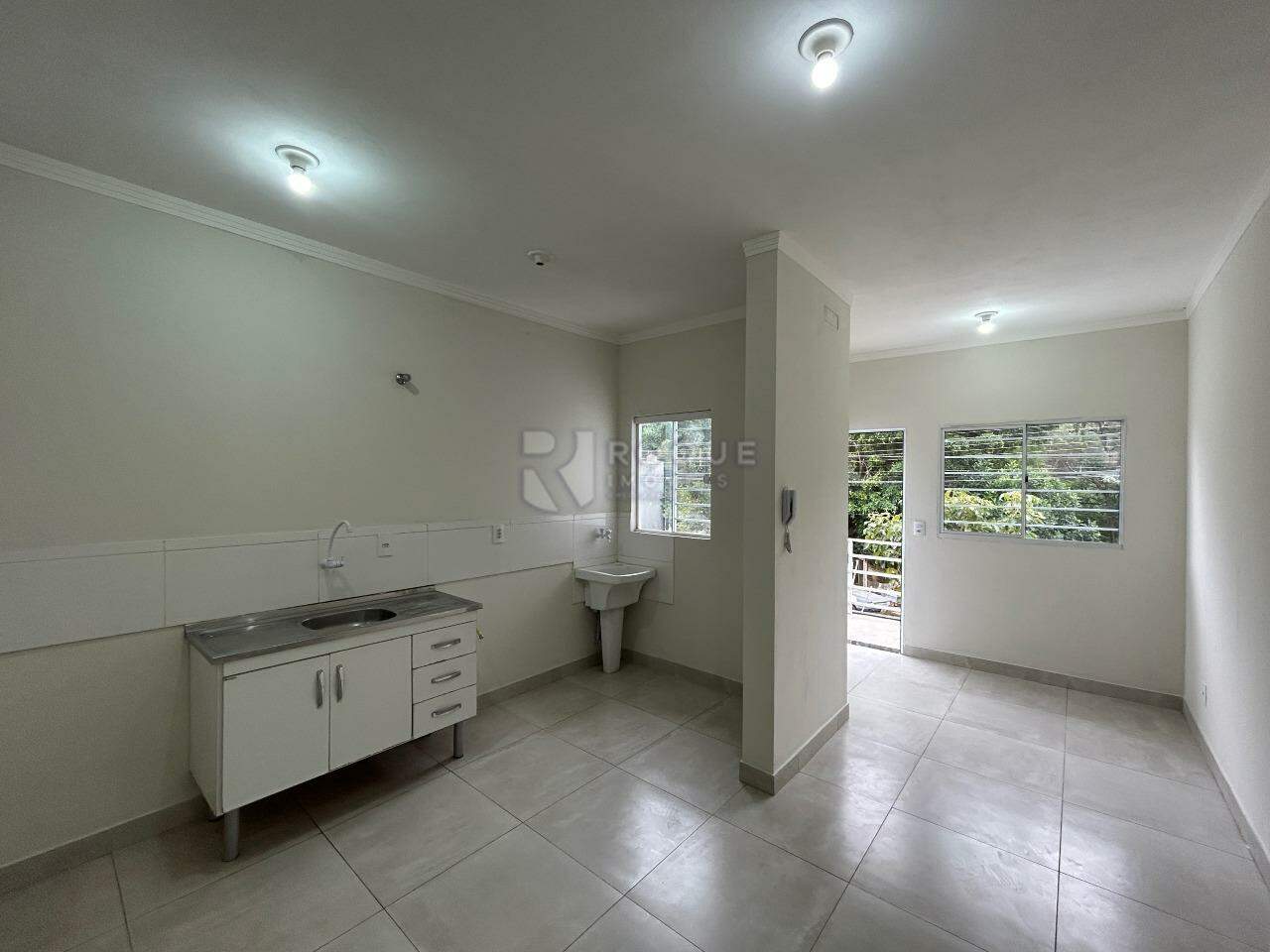 Kitnet para aluguel no bairro Jardim Residencial Village: Cozinha / Área de serviço