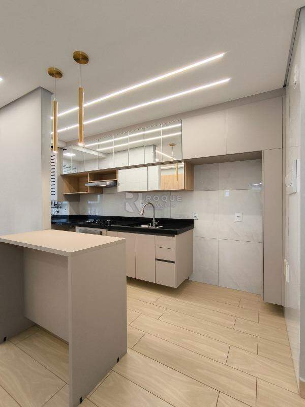 Apartamento à venda no bairro Graminha: COZINHA