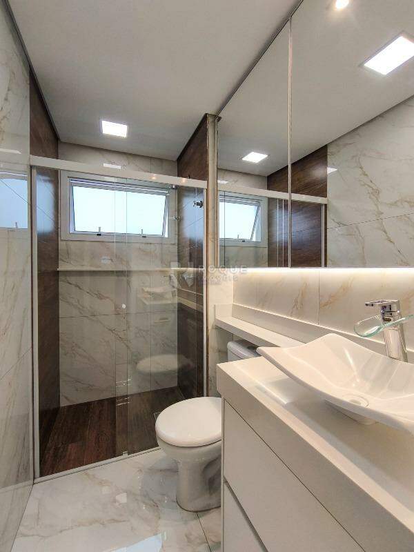 Apartamento à venda no bairro Graminha: BANHEIRO SOCIAL