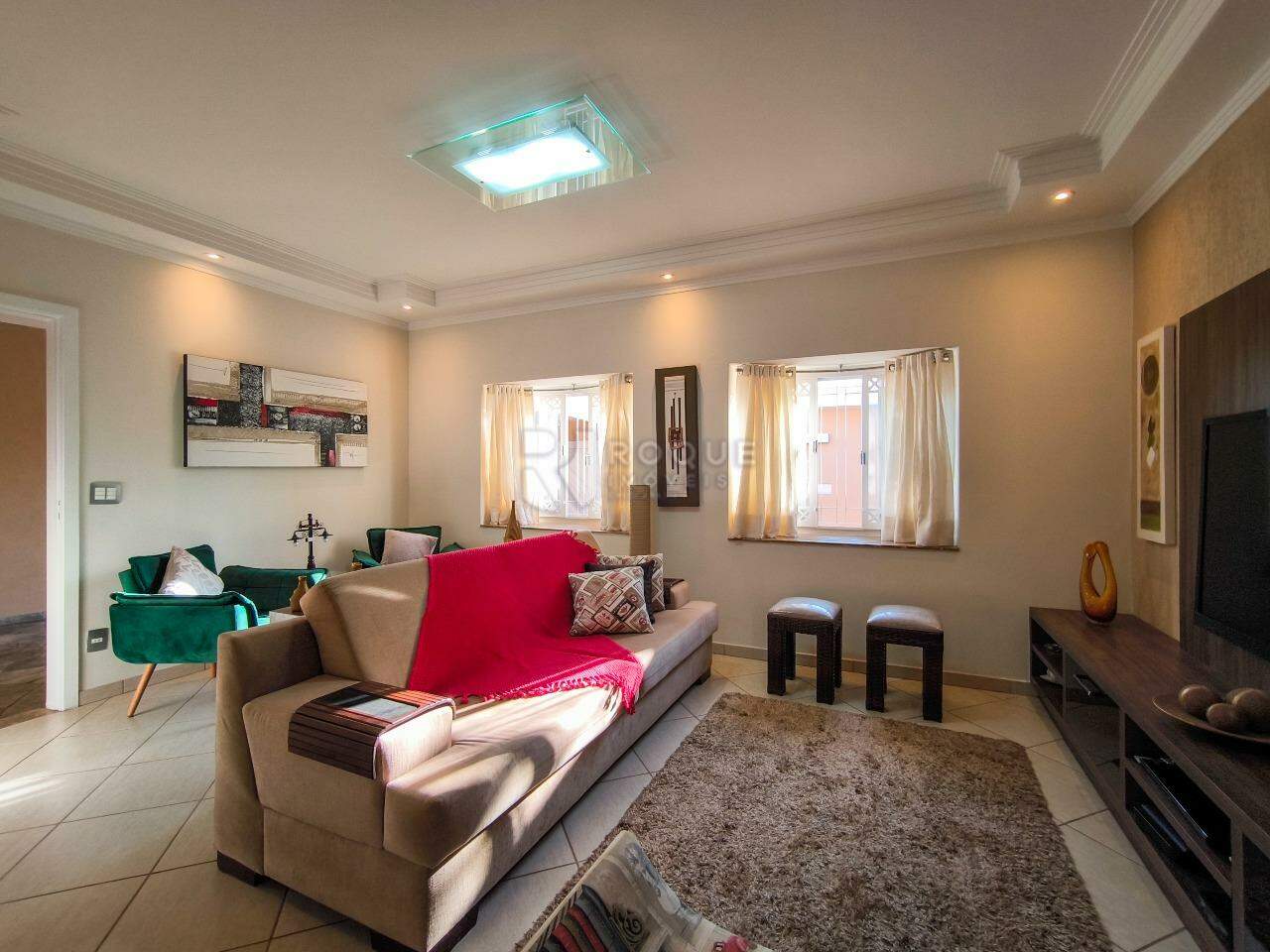 Casa em condomínio à venda no bairro Parque Egisto Ragazzo: SALA DE ESTAR