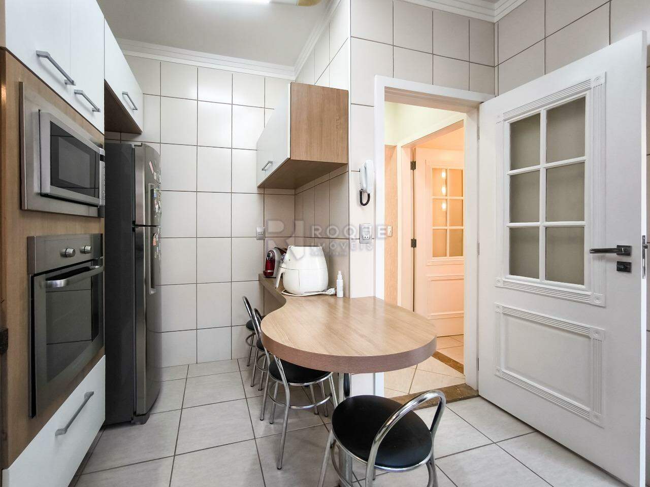 Casa em condomínio à venda no bairro Parque Egisto Ragazzo: COZINHA