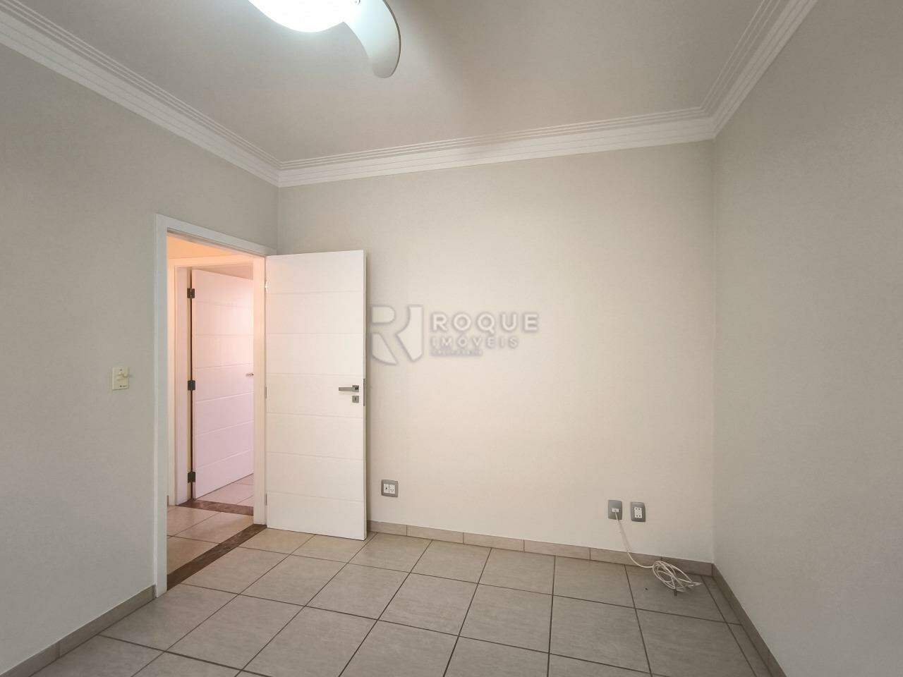 Casa em condomínio à venda no bairro Parque Egisto Ragazzo: DORMITÓRIO 2