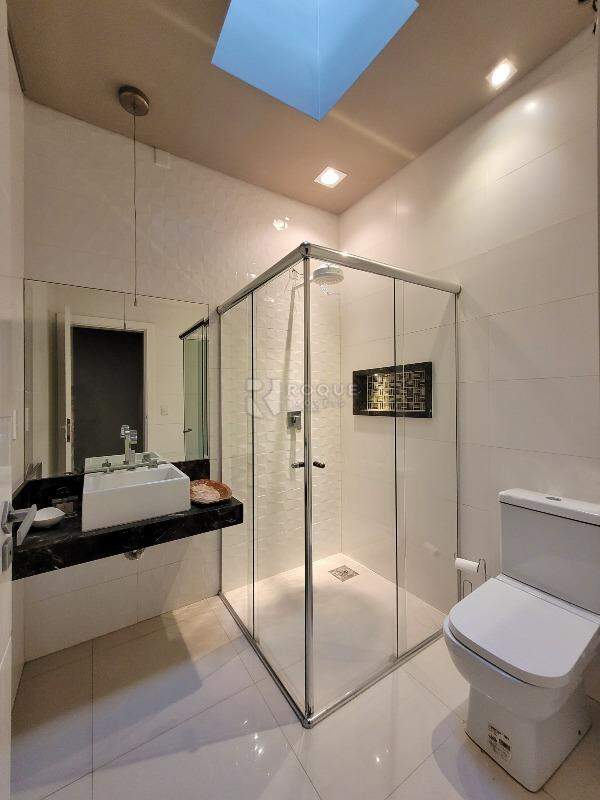 Casa Residencial à venda no bairro Jardim Campo Verde I: WC Social