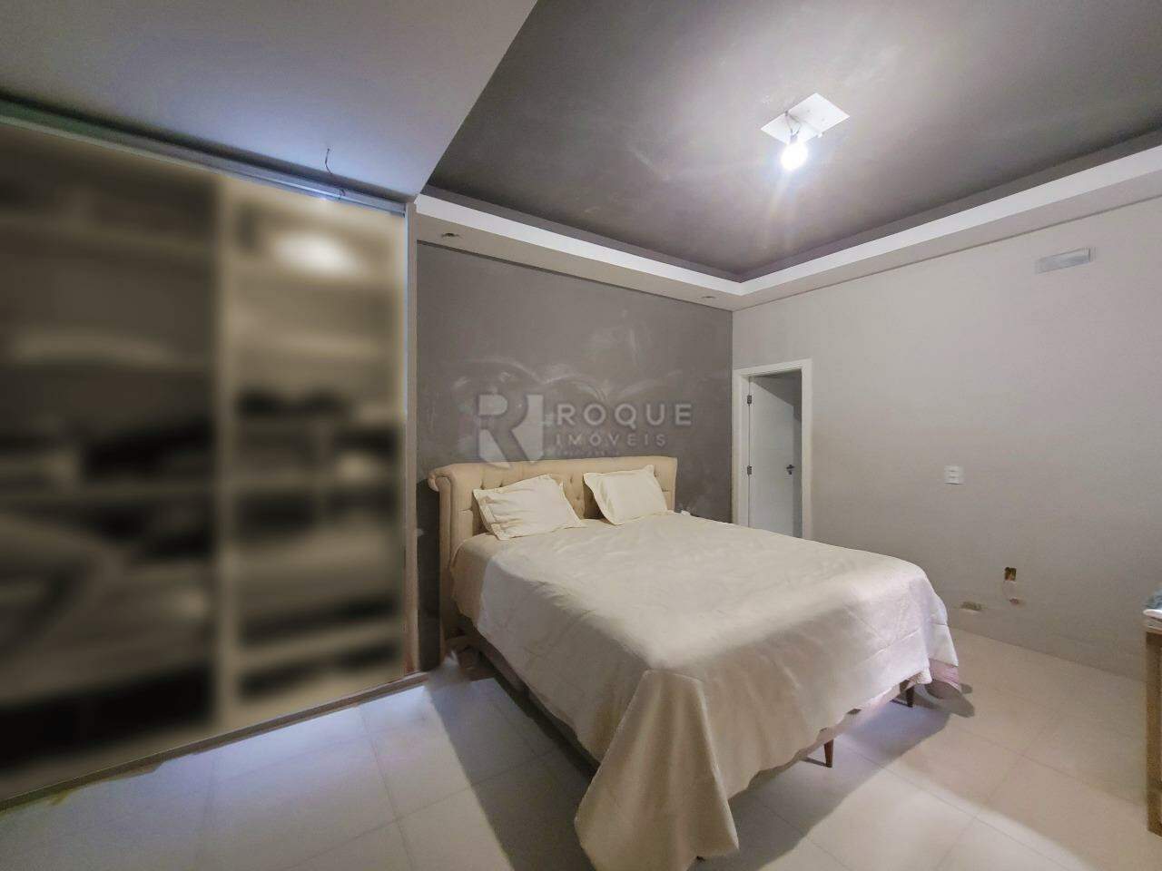 Casa Residencial à venda no bairro Jardim Campo Verde I: Suíte