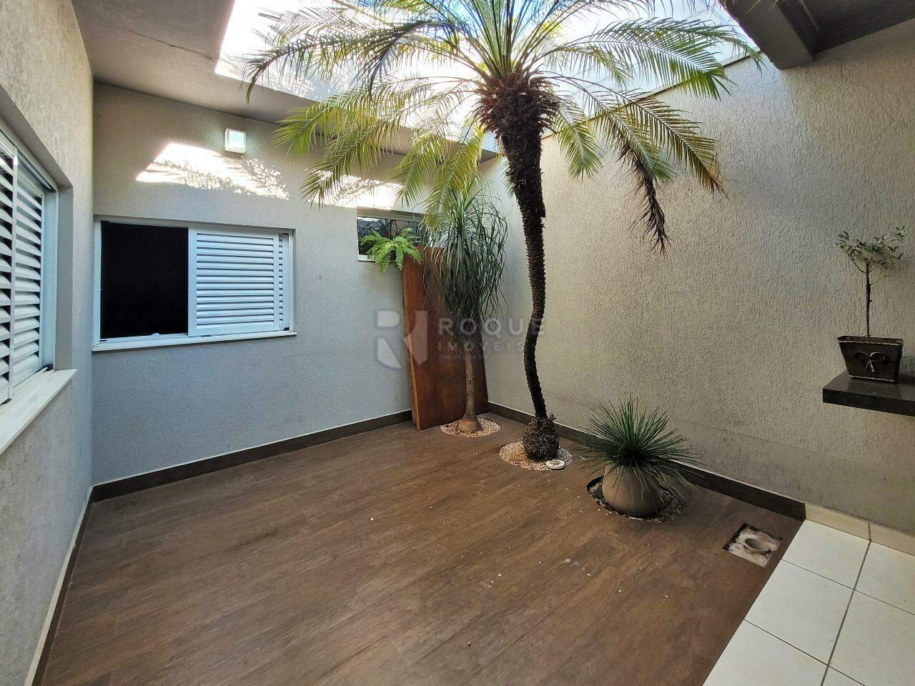 Casa Residencial à venda no bairro Jardim Campo Verde I: Área Gourmet