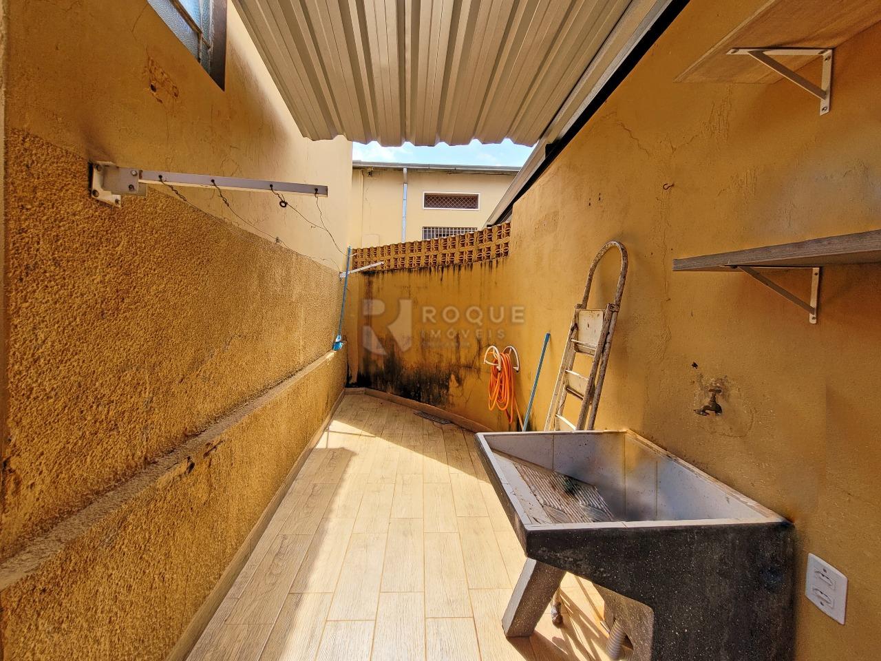 Casa Comercial à venda no bairro Centro: LAVANDERIA