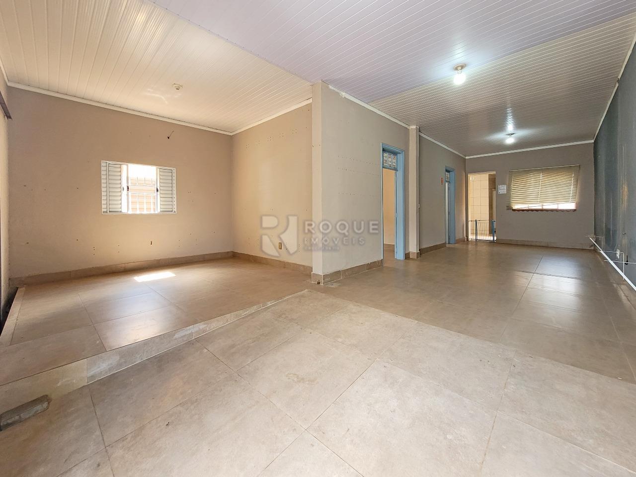 Casa Comercial à venda no bairro Centro: ENTRADA