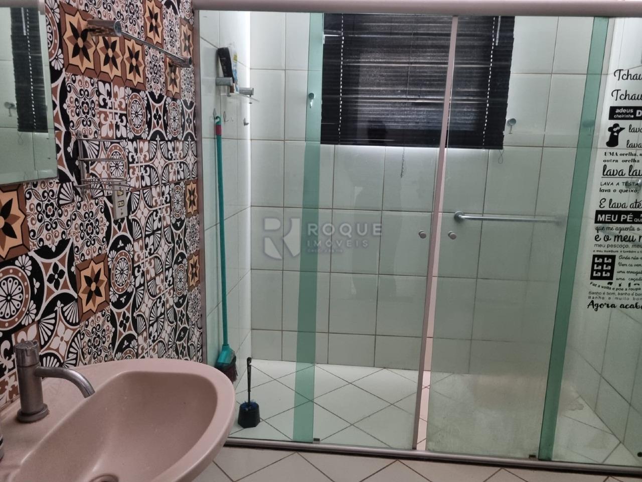 Casa Comercial à venda no bairro Centro: 
