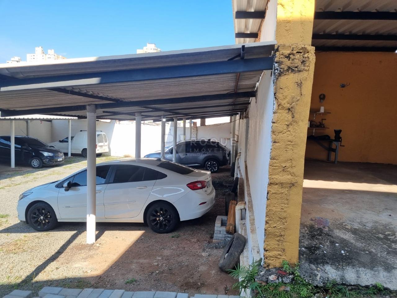 Casa Comercial à venda no bairro Centro: 