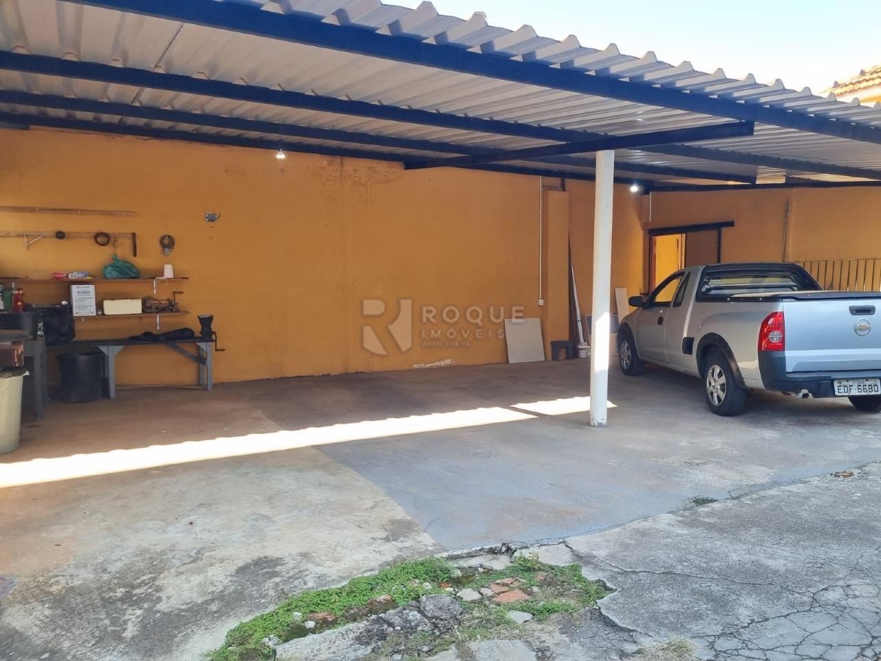 Casa Comercial à venda no bairro Centro: 