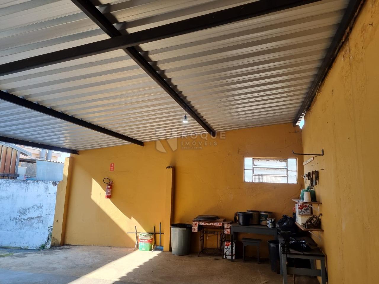 Casa Comercial à venda no bairro Centro: 