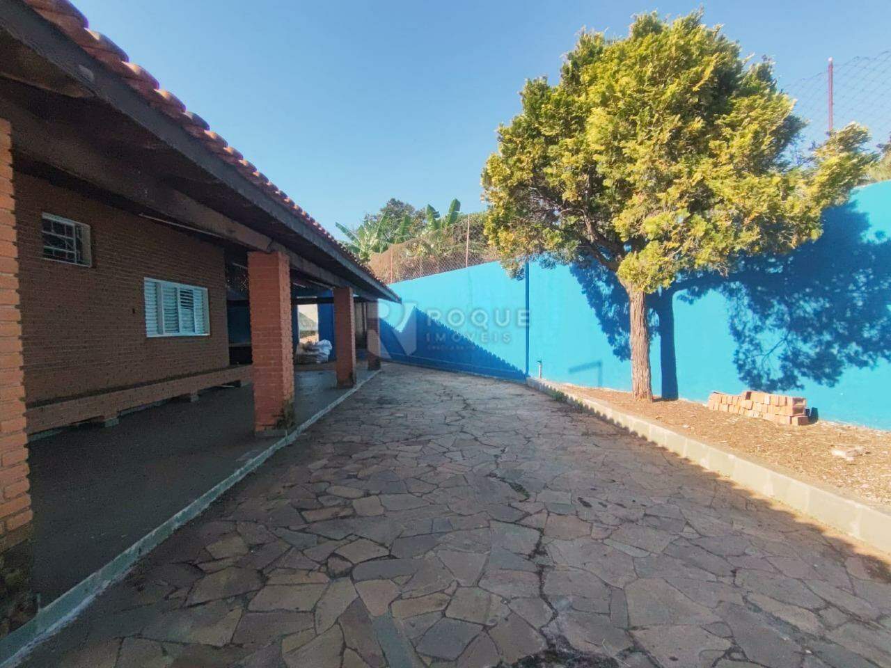 Chácara para aluguel no bairro Jardim Florença: Garagem