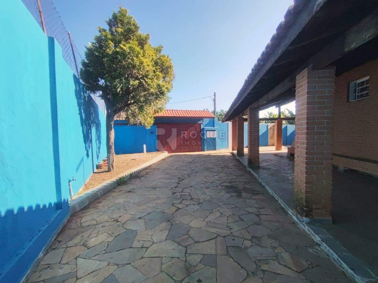 Chácara para aluguel no bairro Jardim Florença: Garagem