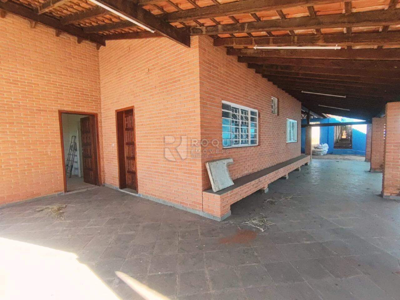 Chácara para aluguel no bairro Jardim Florença: Varanda