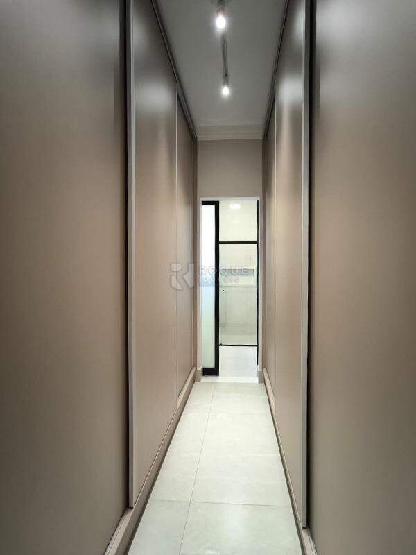 Casa em condomínio à venda no bairro Jardim Cidade Universitária II: CLOSET SUÍTE MASTER