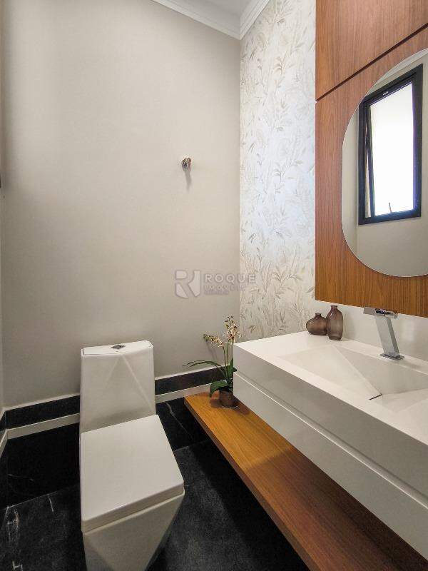 Casa em condomínio à venda no bairro Jardim Cidade Universitária II: LAVABO