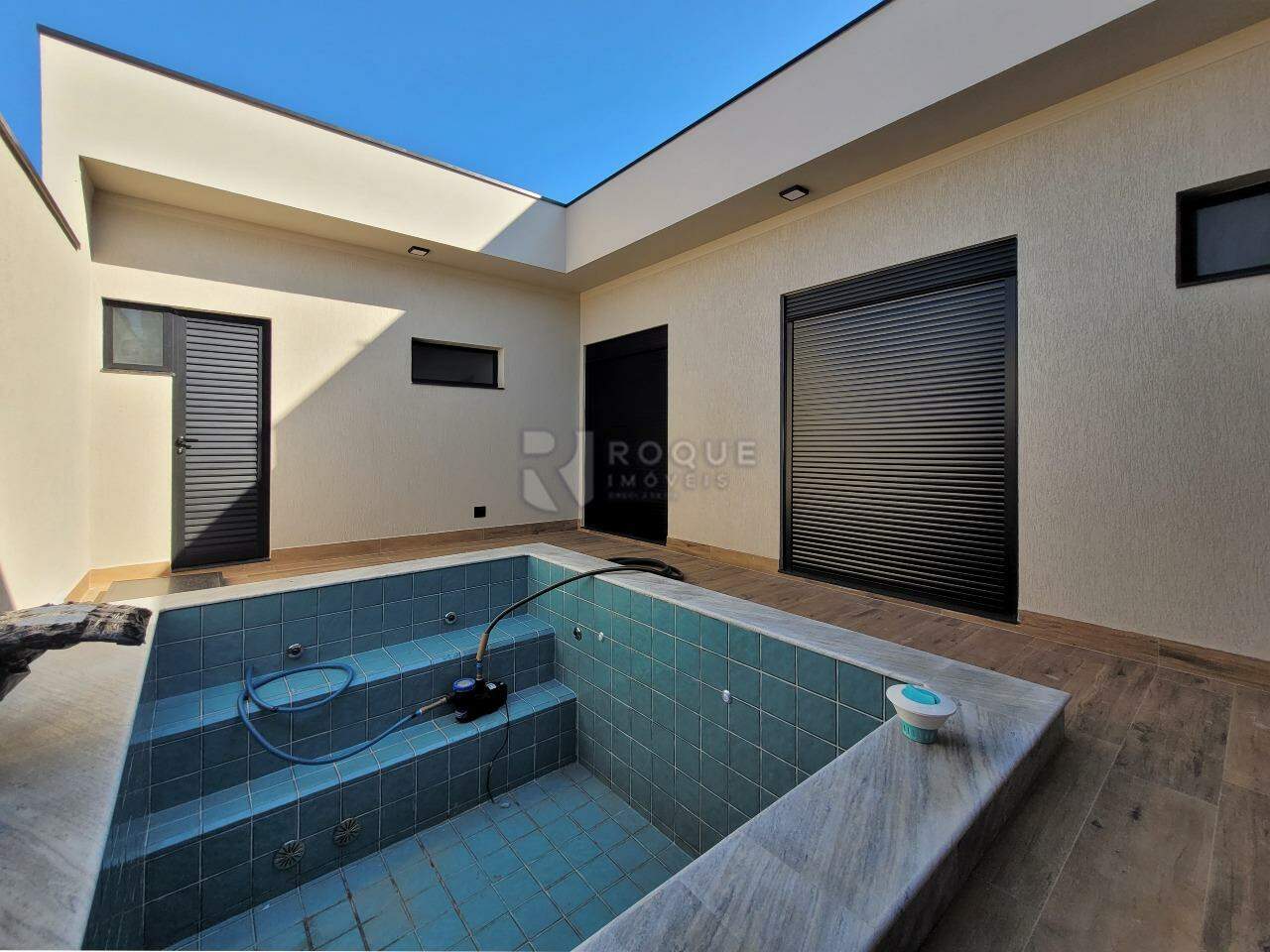 Casa em condomínio à venda no bairro Jardim Cidade Universitária II: Piscina