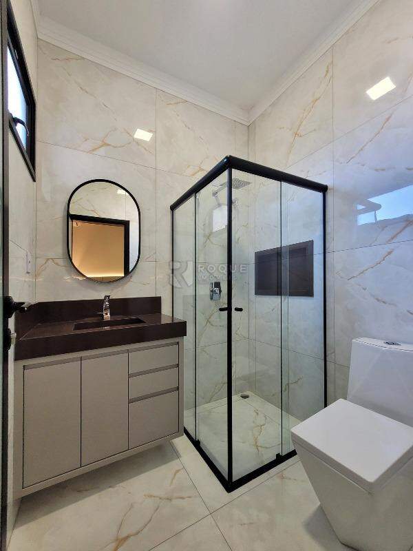 Casa em condomínio à venda no bairro Jardim Cidade Universitária II: WC Suíte 1