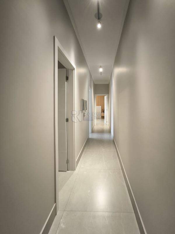 Casa em condomínio à venda no bairro Jardim Cidade Universitária II: CORREDOR INTERNO