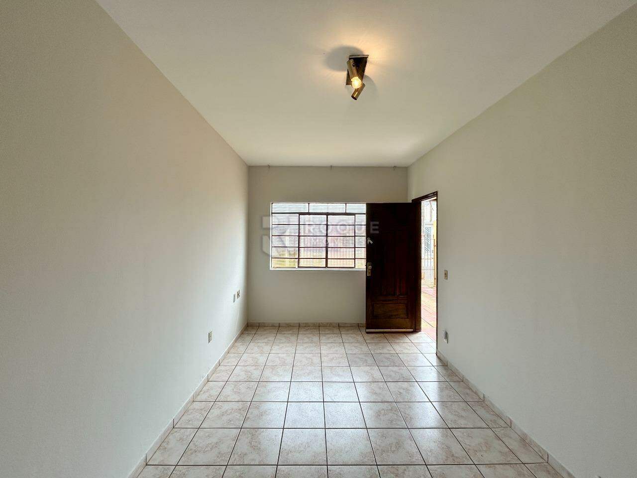 Casa Residencial para aluguel no bairro Jardim Paulista: Sala
