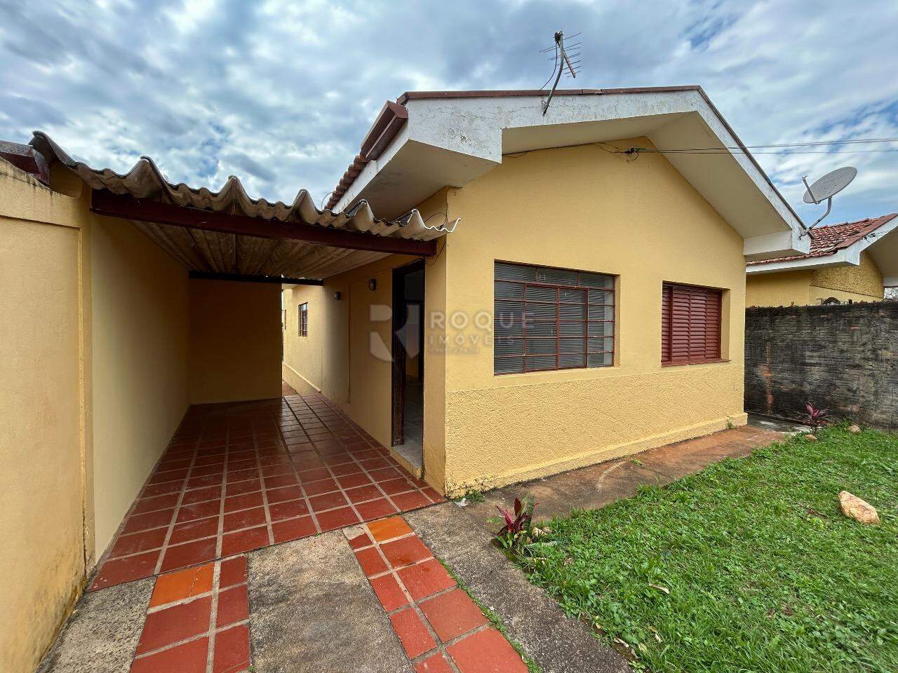 Casa Residencial para aluguel no bairro Jardim Paulista: Frente 
