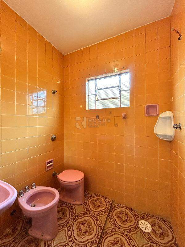 Casa Residencial para aluguel no bairro Jardim Paulista: WC social 