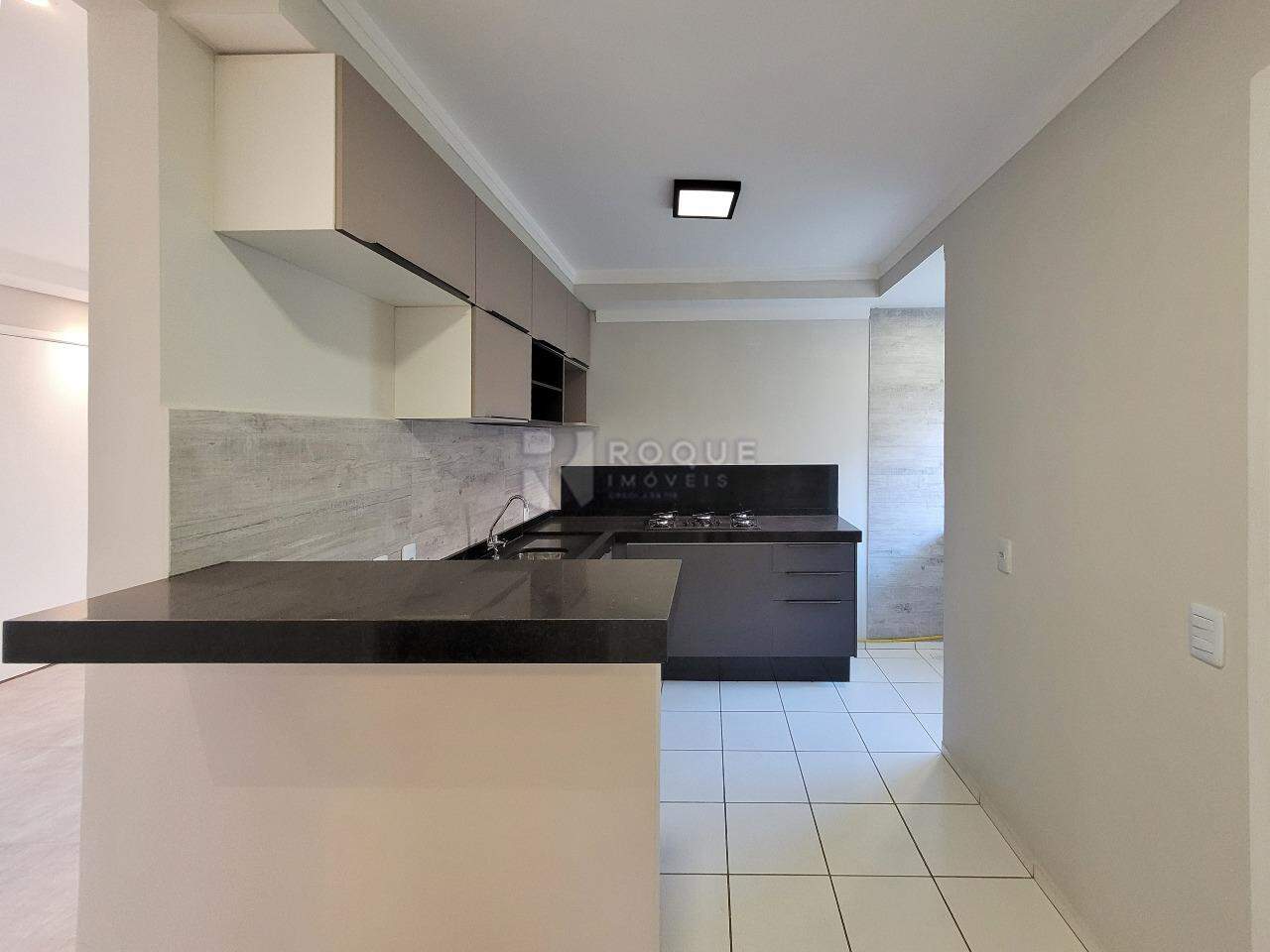 Apartamento à venda no bairro Residencial Jardins de Limeira: Cozinha
