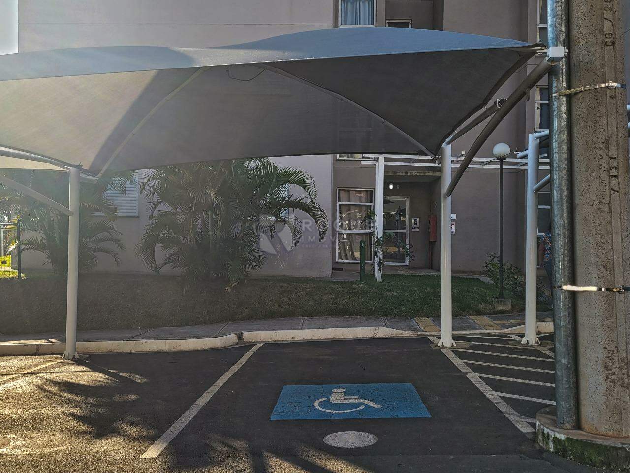 Apartamento à venda no bairro Residencial Jardins de Limeira: Vaga de garagem