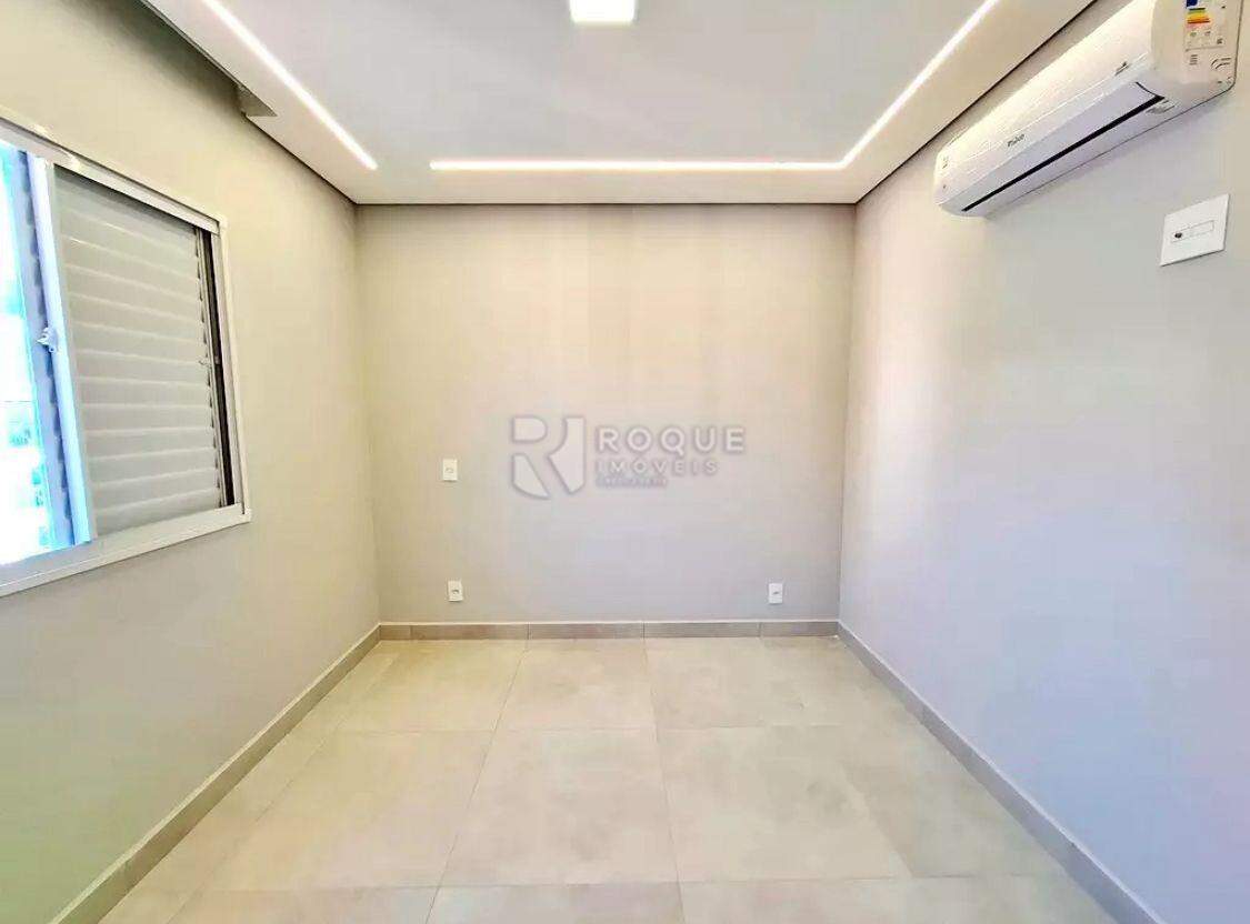 Apartamento para aluguel no bairro Jardim Santa Adélia: Dormitório 01