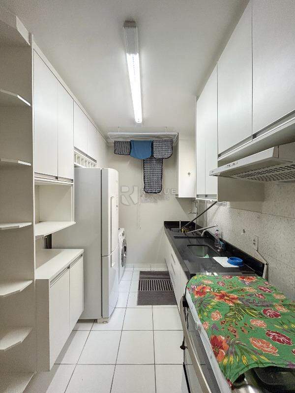 Apartamento para aluguel no bairro Jardim do Lago: Cozinha 