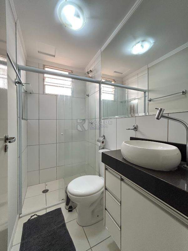 Apartamento para aluguel no bairro Jardim do Lago: WC social 