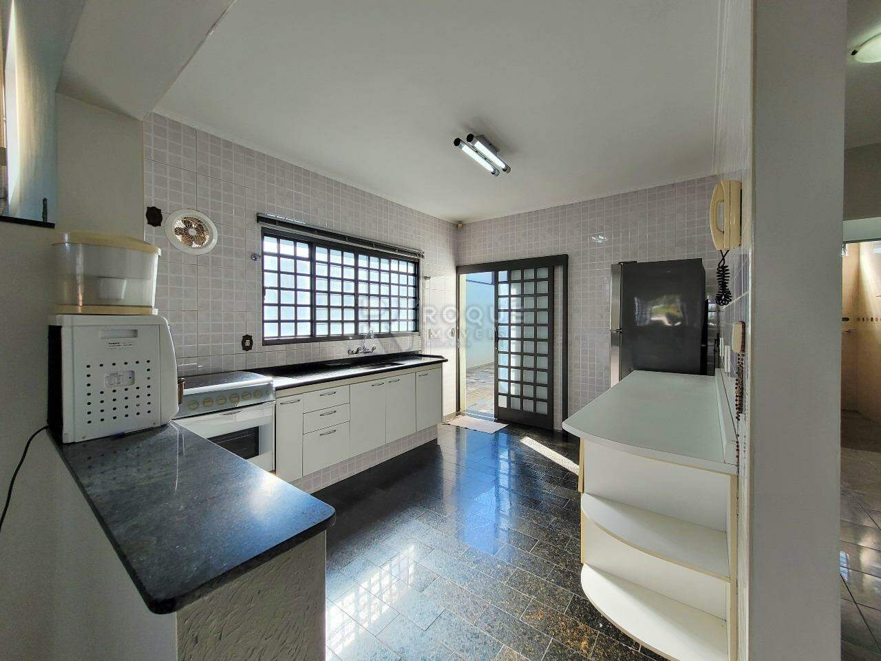 Casa Residencial à venda no bairro Jardim Boa Vista: Cozinha