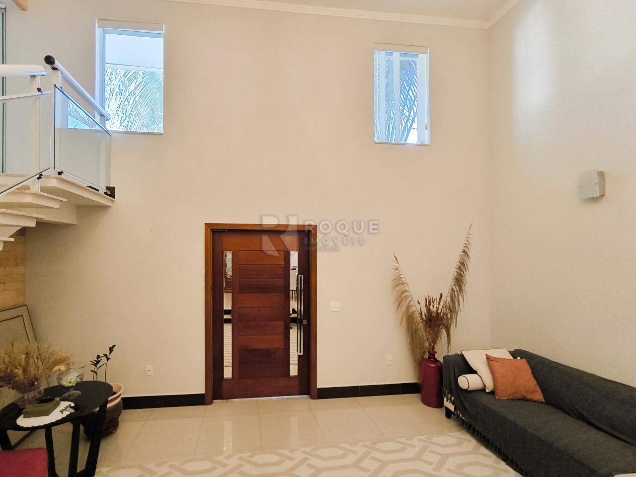 Casa em condomínio à venda no bairro Jardim Terras de Santa Elisa: ENTRADA