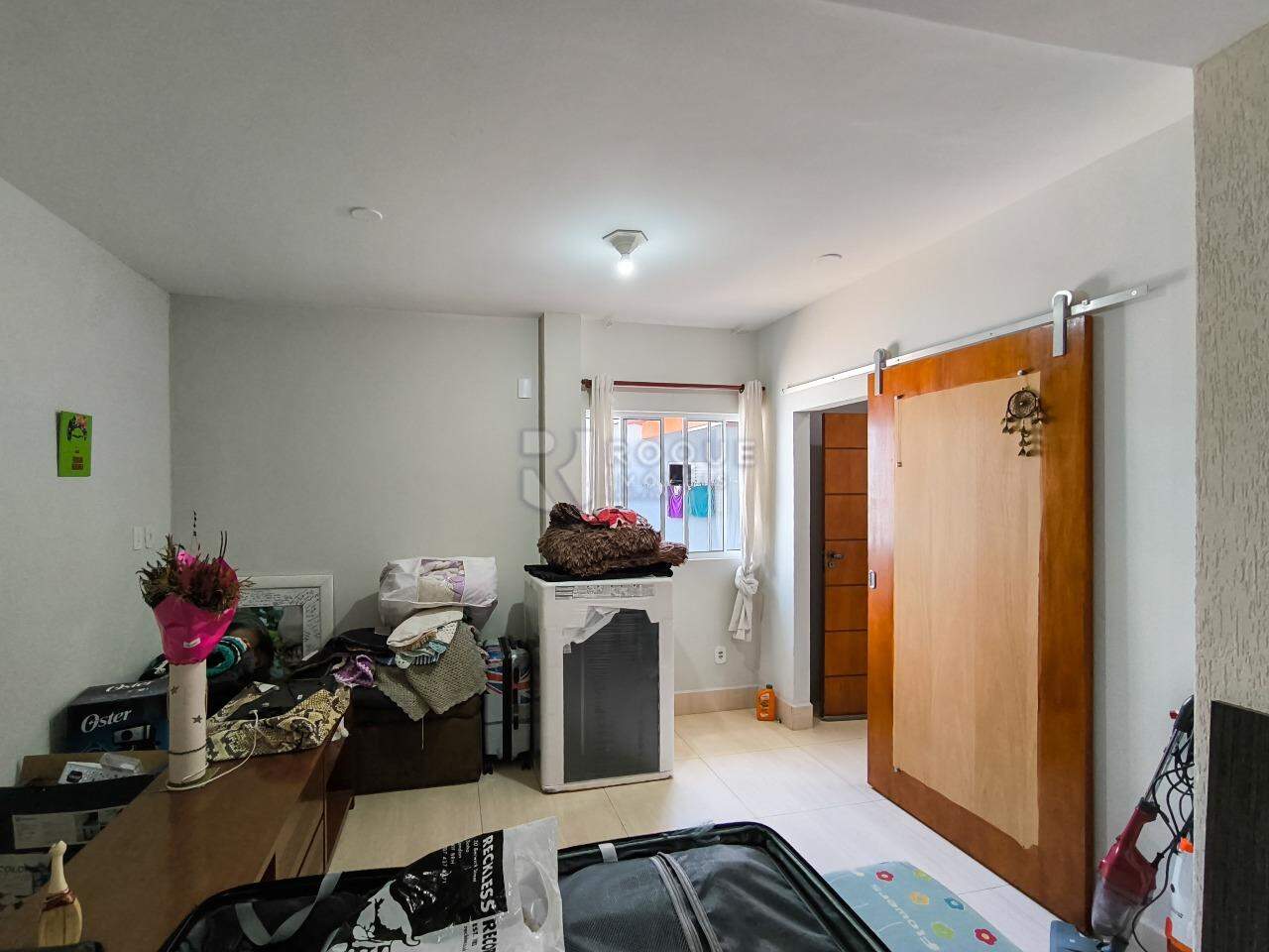 Casa em condomínio à venda no bairro Jardim Terras de Santa Elisa: DORMITÓRIO 2