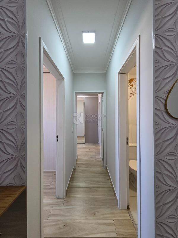 Apartamento para aluguel no bairro Vila Camargo: Hall