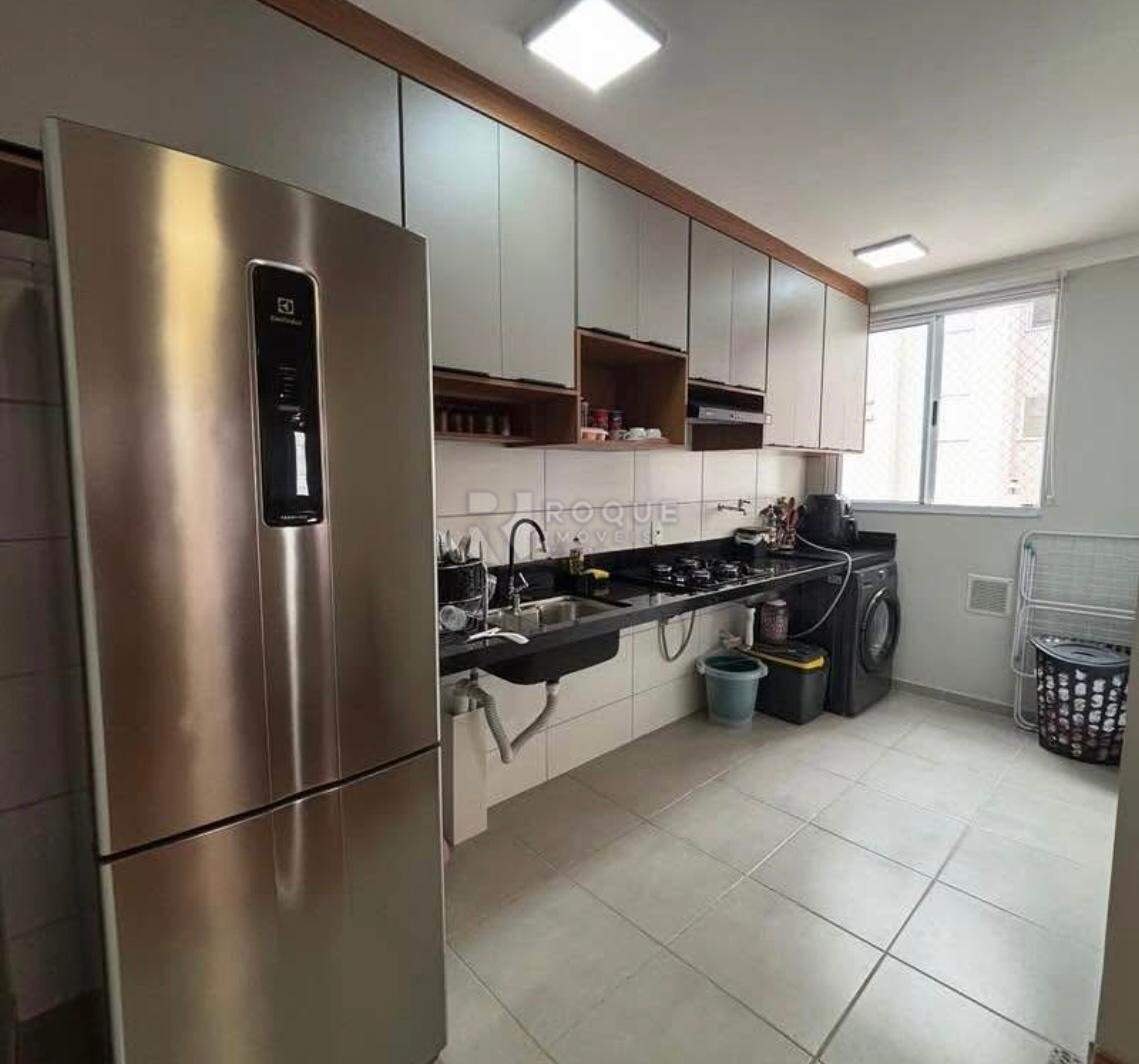 Apartamento para aluguel no bairro Vale das Esmeraldas: Cozinha/Lavanderia