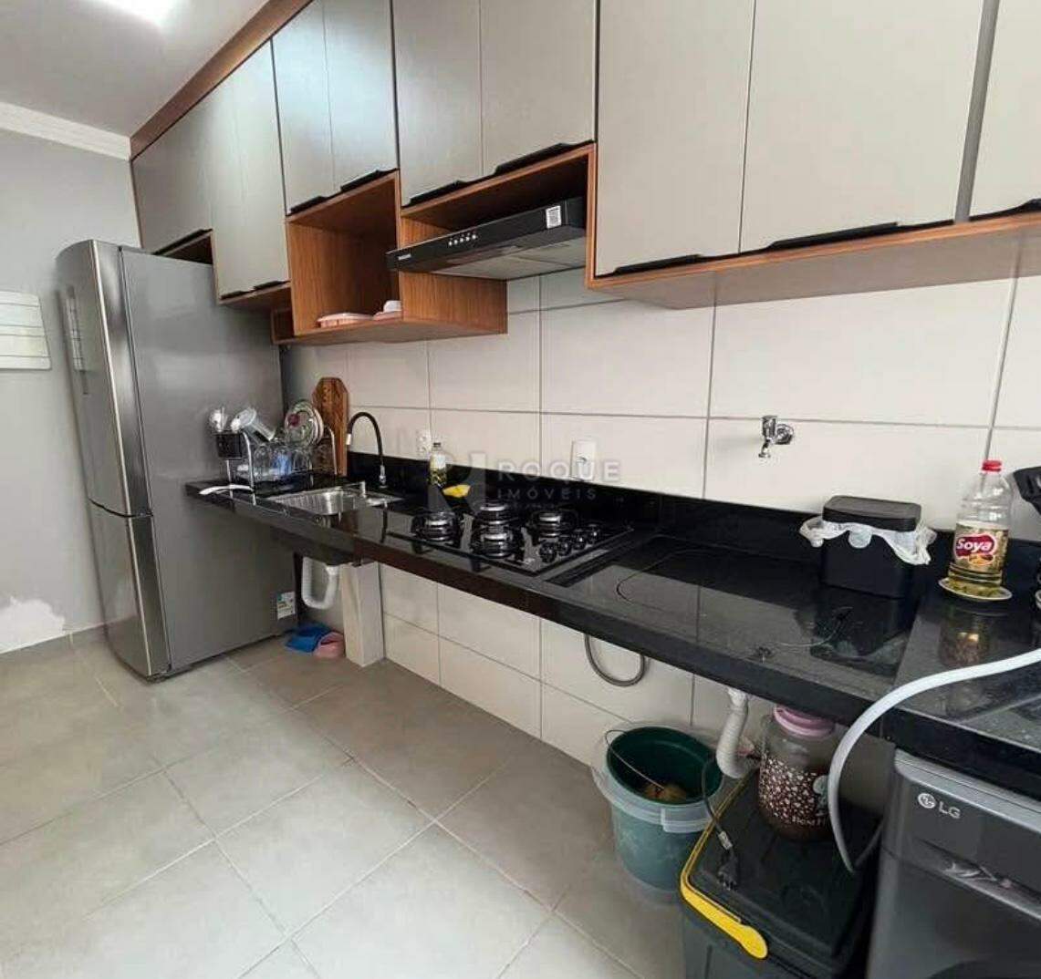 Apartamento para aluguel no bairro Vale das Esmeraldas: Cozinha/Lavanderia